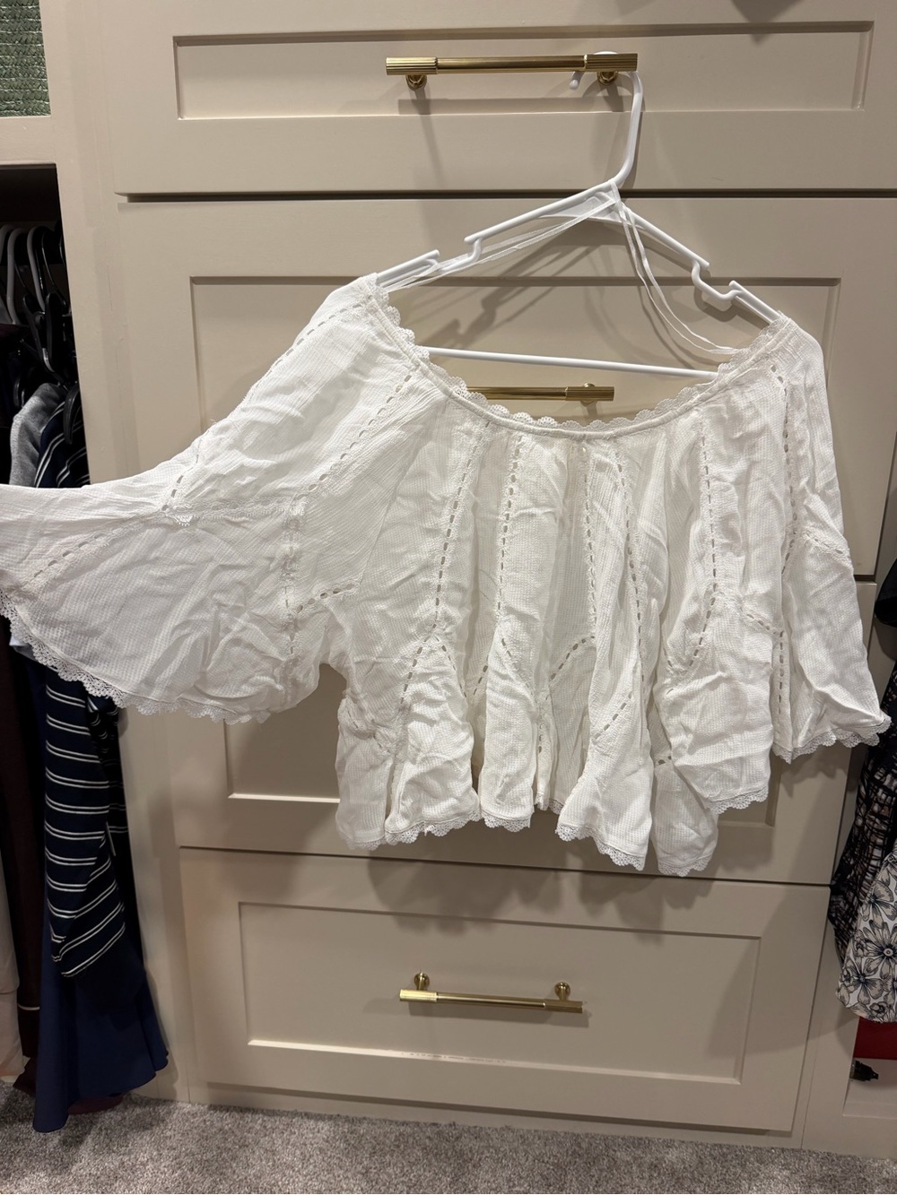 Free People White Cropped Eyelet Peasant Blouse - Picture 7 of 7